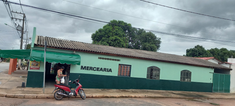 Comercial à venda Osmar Cabral com 200m² e 1 quarto por R$ 350.000 - 356068619-20220105-122339.jpg