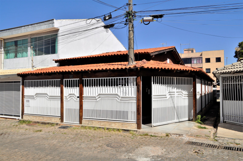 Casa à venda Centro com 140m² e 3 quartos por R$ 700.000 - 1547891720-dsc0198.JPG