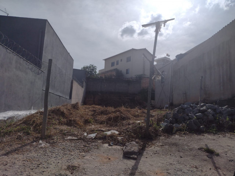 Terreno à venda Sapucaia II com 270m² e 1 quarto por R$ 370.000 - 755336936-img-20230512-wa0038.jpg