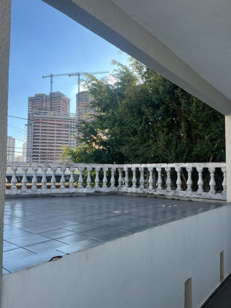Casa à venda Vila São José com 240m² e 2 quartos por R$ 1.460.000 - 1544809473-sacada-2.jpeg