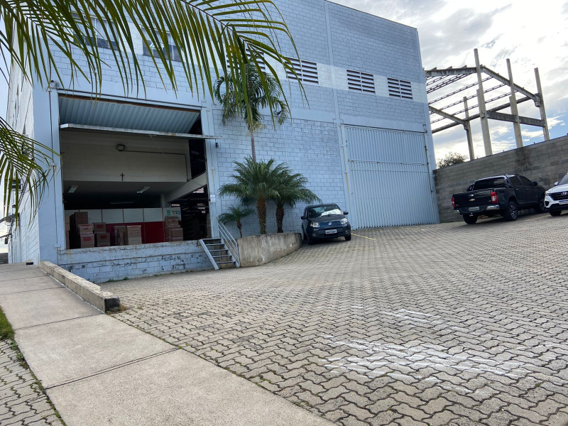 Comercial à venda Retiro São João com 1000m² e 1 quarto por R$ 3.900.000 - 431092220-whatsapp-image-2023-06-02-at-16.jpeg