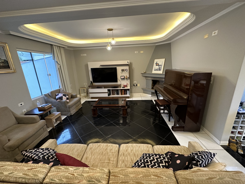 Casa à venda Ariribá com 260m² e 5 quartos por R$ 1.500.000 - 1733533229-img-3694.jpeg