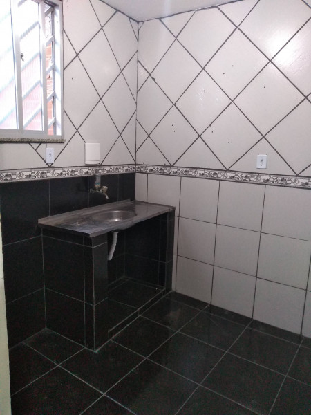 Casa para alugar Tomás Coelho com 40m² e 1 quarto por R$ 700 - 1716818031-img-20201201-174914790.jpg