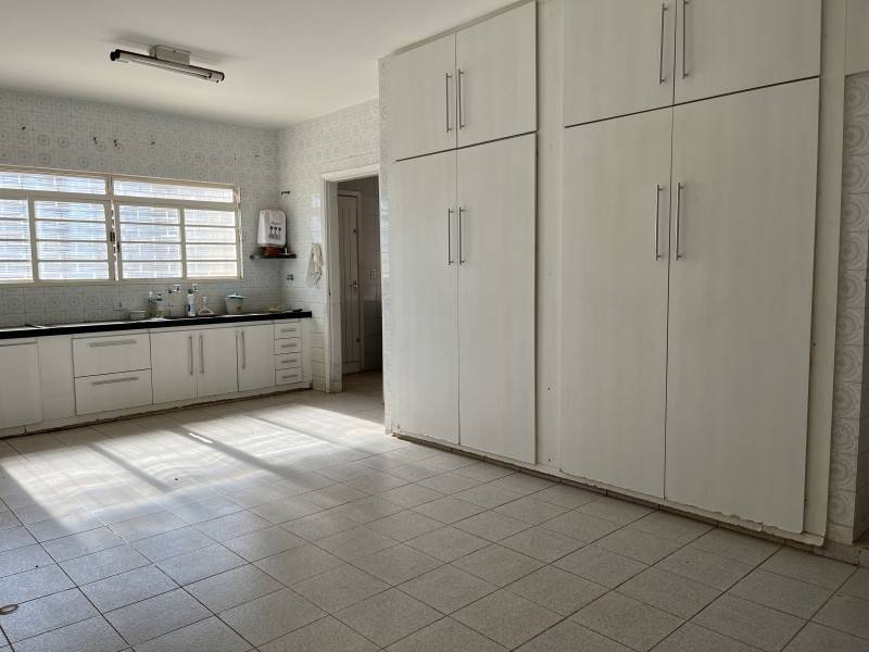 Casa à venda Centro com 211920m² e 4 quartos por R$ 950.000 - 131650679-img-8279.jpeg