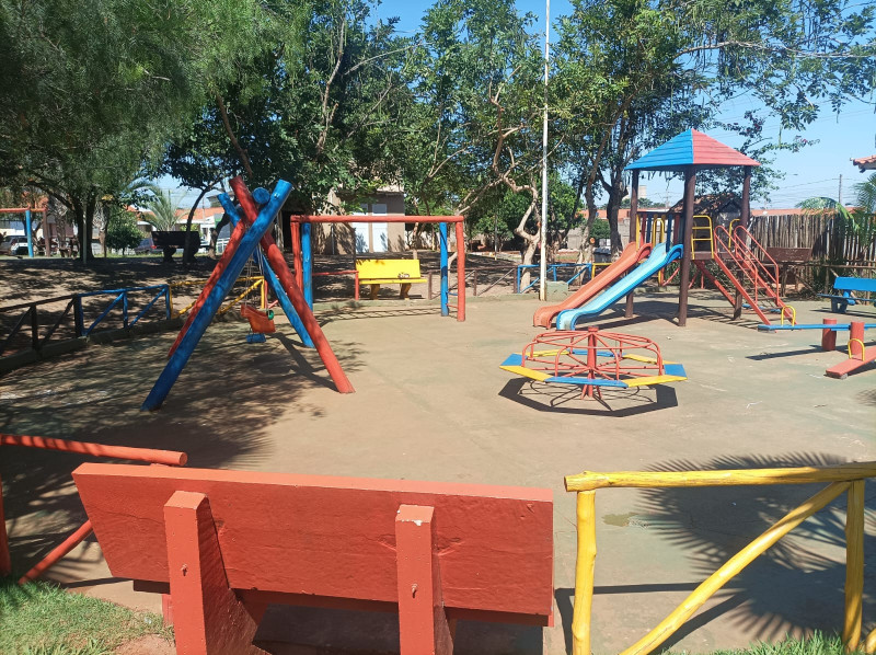 Casa de condomínio à venda Centro com 80m² e 2 quartos por R$ 170.000 - 715233551-img-20230504-wa0056.jpg