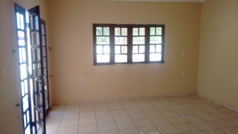 Casa à venda Caminho do Sol com 293m² e 4 quartos por R$ 355.000 - 1353435165-c08b1d70-2dba-4c21-bb32-a278166dc1e1.jpeg