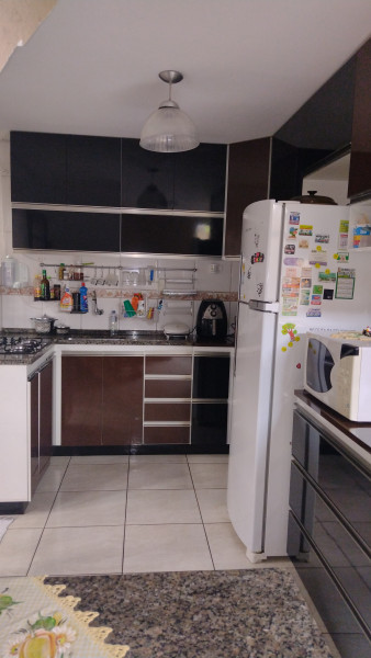 Casa à venda Jardim Leblon com 224m² e 4 quartos por R$ 690.000 - 1161919102-img-20221216-155410227.jpg