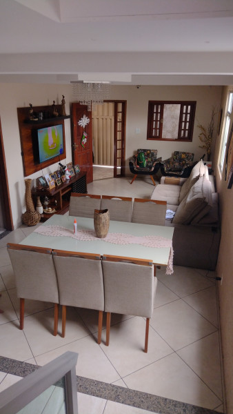 Casa à venda Jardim Leblon com 224m² e 4 quartos por R$ 690.000 - 454716719-img-20221216-152143069.jpg