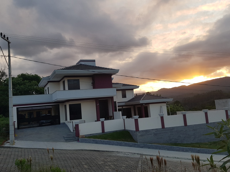 Casa à venda Centro com 260m² e 4 quartos por R$ 1.250.000 - 494150518-20200201-185404.jpg