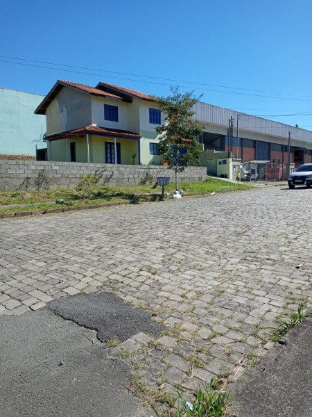 Casa à venda Santa Catarina com 153m² e 3 quartos por R$ 950.000 - 2016841104-23.jpg