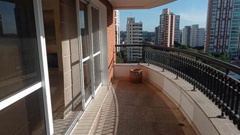 Apartamento à venda Centro com 195m² e 4 quartos por R$ 2.250.000 - 1206341294-apto-zanus-03.jpg