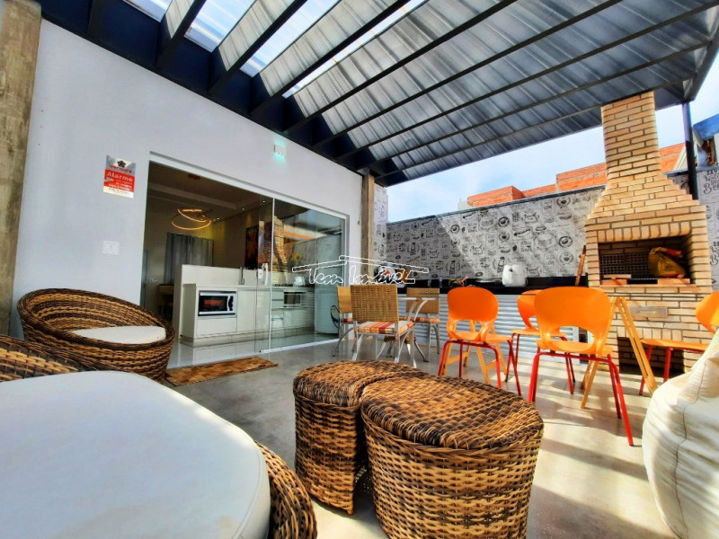 Casa à venda AH com 130m² e 3 quartos por R$ 690.000 - 1014283226-foto21.jpg