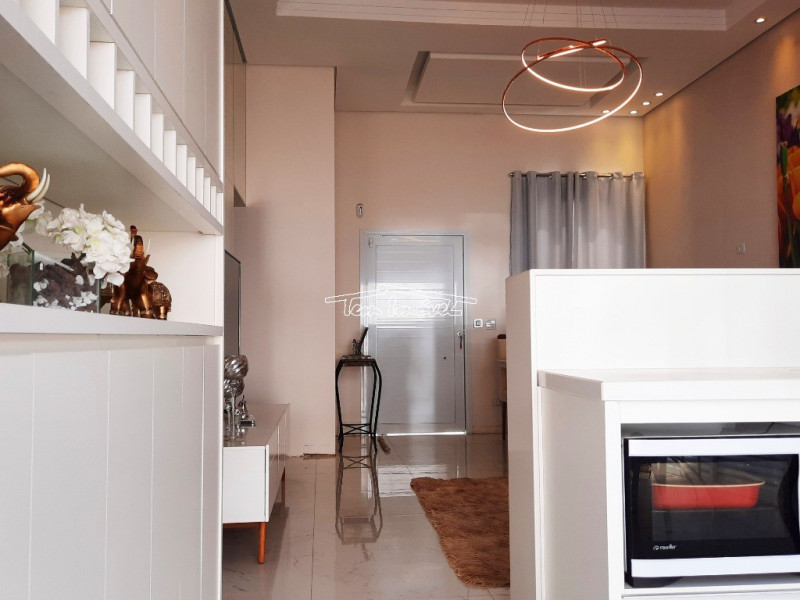 Casa à venda AH com 130m² e 3 quartos por R$ 690.000 - 1885304082-foto16.jpg