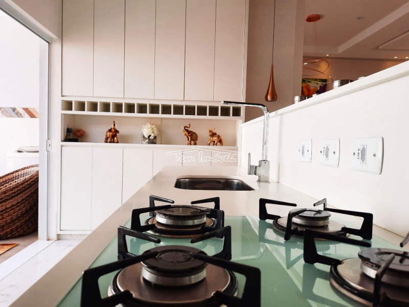 Casa à venda AH com 130m² e 3 quartos por R$ 690.000 - 815327989-foto10.jpg