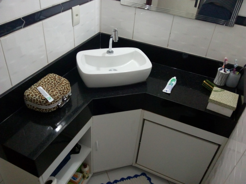 Casa à venda Parque Fernanda com 150m² e 3 quartos por R$ 570 - 284821295-24-banheirosuperior.jpg