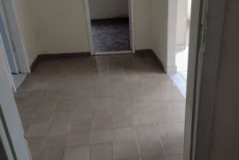 Casa à venda São Mateus com 168m² - 2 dormitórios -  vagas - R$ 95.000 - 589714291-img-20230412-1544373572.jpg