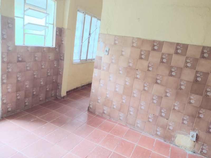 Casa à venda São Mateus com 168m² e 2 quartos por R$ 95.000 - 1428480881-img-20230412-1613265492.jpg