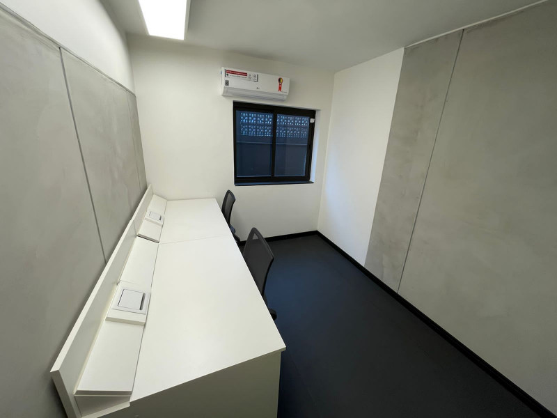 Comercial para alugar Alto de Pinheiros com 20m² e 1 quarto por R$ 1.100 - 1069786872-sala-privativa-2p.jpeg