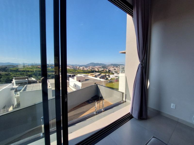 Casa de condomínio à venda Jardim America com 307m² e 3 quartos por R$ 1.200.000 - 1325398991-1000099675.jpg