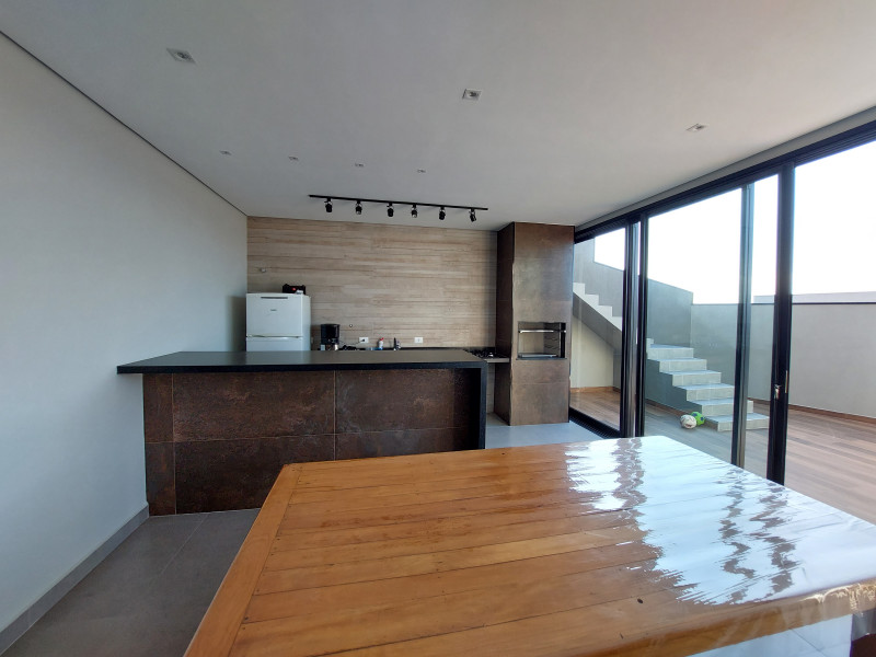 Casa de condomínio à venda Jardim America com 307m² e 3 quartos por R$ 1.200.000 - 846146980-1000099694.jpg