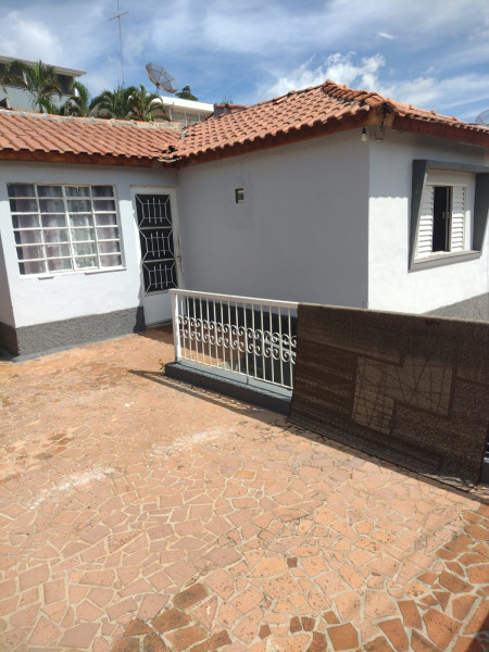 Casa à venda Vila Municipal com 100m² e 3 quartos por R$ 330.000 - 372238773-img-20230606-wa0057.jpg