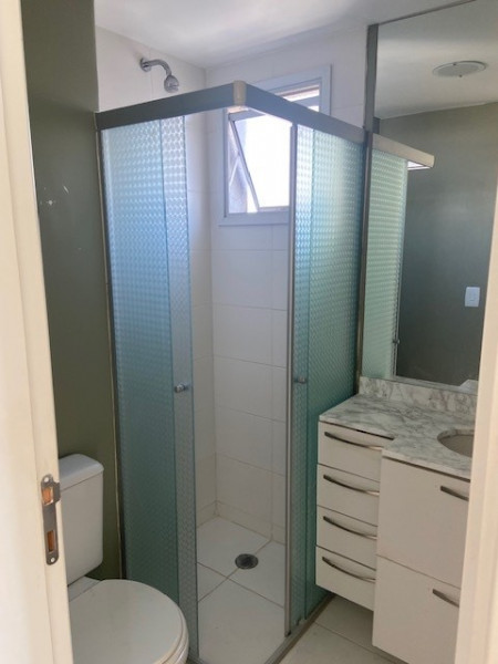 Apartamento à venda Vila Suzana com 70m² e 2 quartos por R$ 469.000 - 1203198906-banheiro-suite.jpg