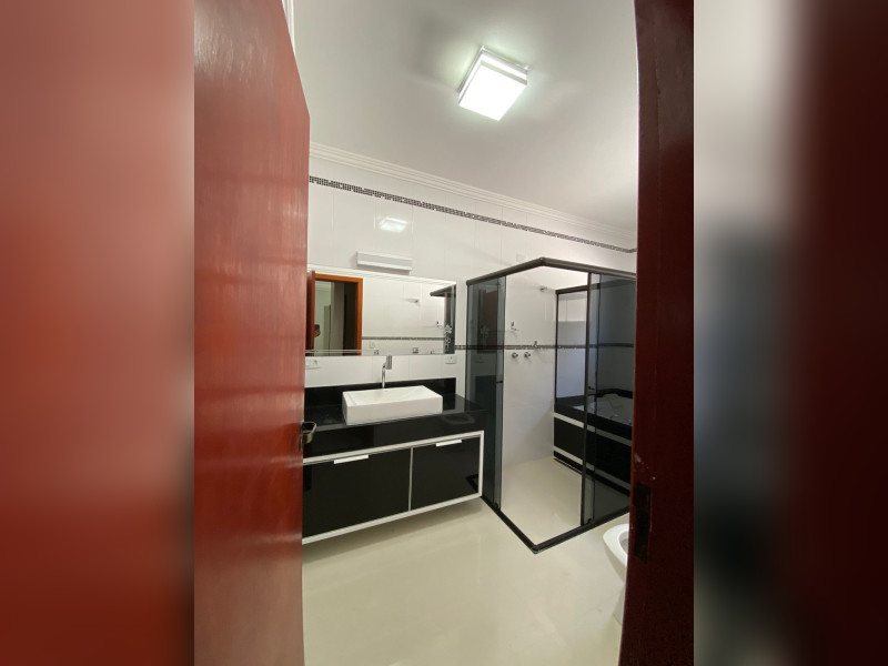 Casa à venda Condominio Residencial Terras do Oriente com 475m² e 5 quartos por R$ 1.600.000 - whatsapp-image-2023-06-07-at-143453-1.jpeg