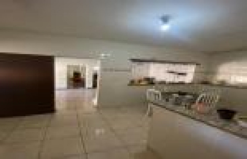Casa à venda Centro com 230m² e 4 quartos por R$ 1.145.000 - 1137630179-7.jpg