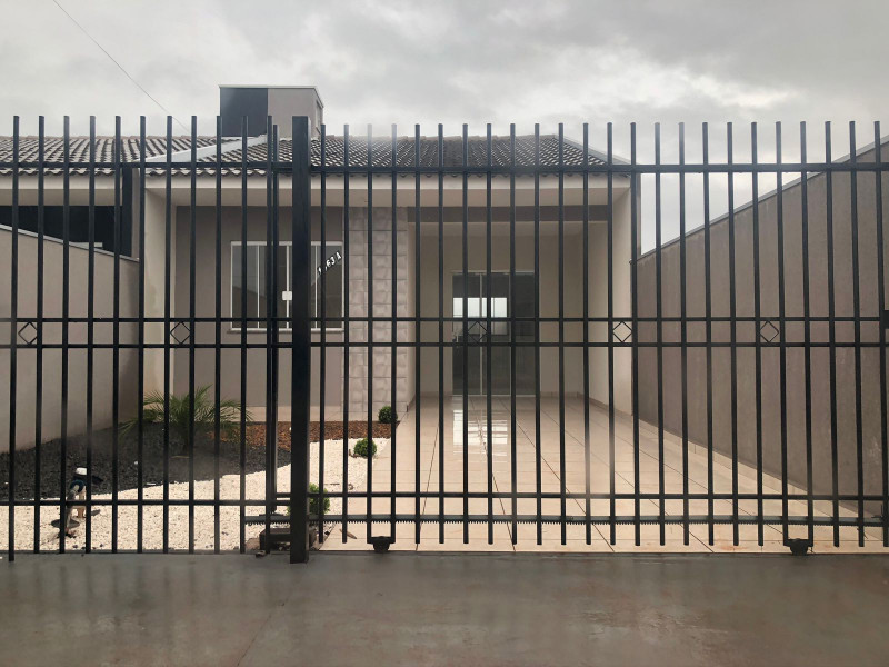 Casa à venda Centro com 160m² e 2 quartos por R$ 170.000 - 2130727952-7e1b5a27-3da2-474b-adb7-580a618ef234.jpeg