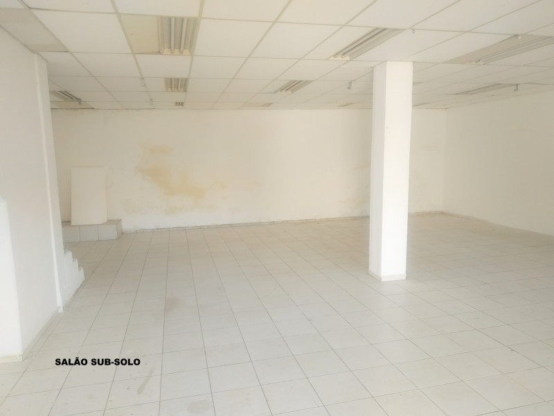 Comercial à venda Centro com 300m² e 1 quarto por R$ 1.800.000 - 1418879391-img-20230608-wa0074.jpg