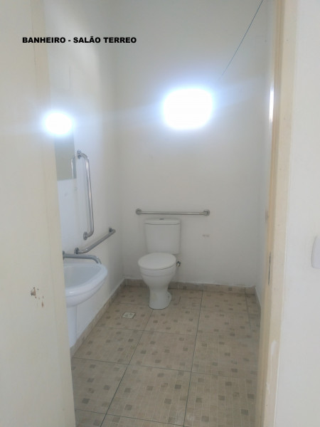 Comercial à venda Centro com 300m² e 1 quarto por R$ 1.800.000 - 1565632607-img-20230608-wa0071.jpg