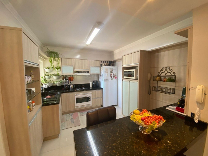 Apartamento à venda Jurerê com 95m² e 3 quartos por R$ 750.000 - 461921172-img-4684.jpeg