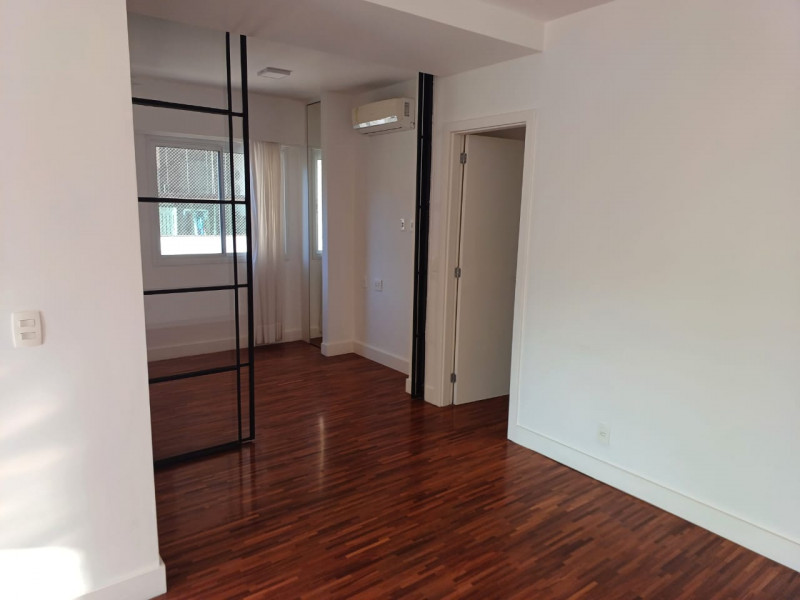 Apartamento à venda Santa Rosa com 100m² e 3 quartos por R$ 750.000 - 1170526595-escritorio-1.jpg