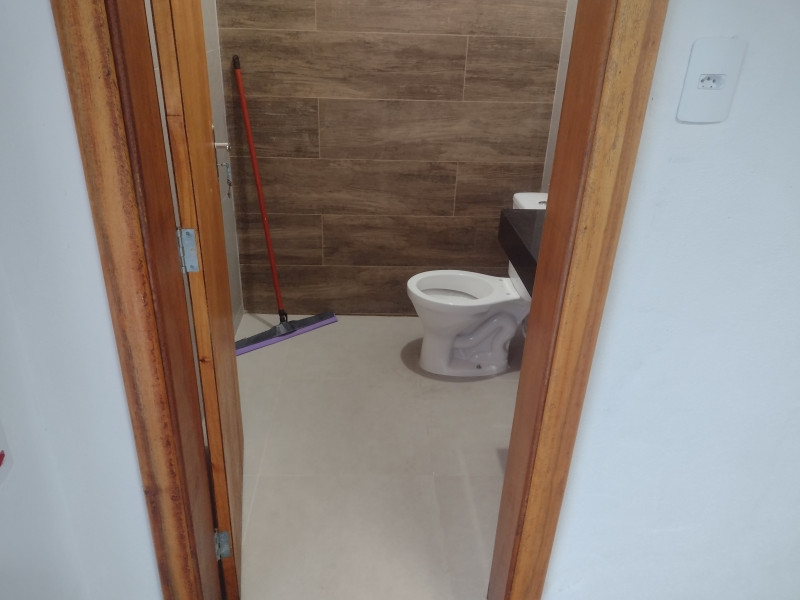 Comercial para alugar Minas Gerais com 150m² e 1 quarto por R$ 1.350 - 248003108-img-20230417-174031568.jpg
