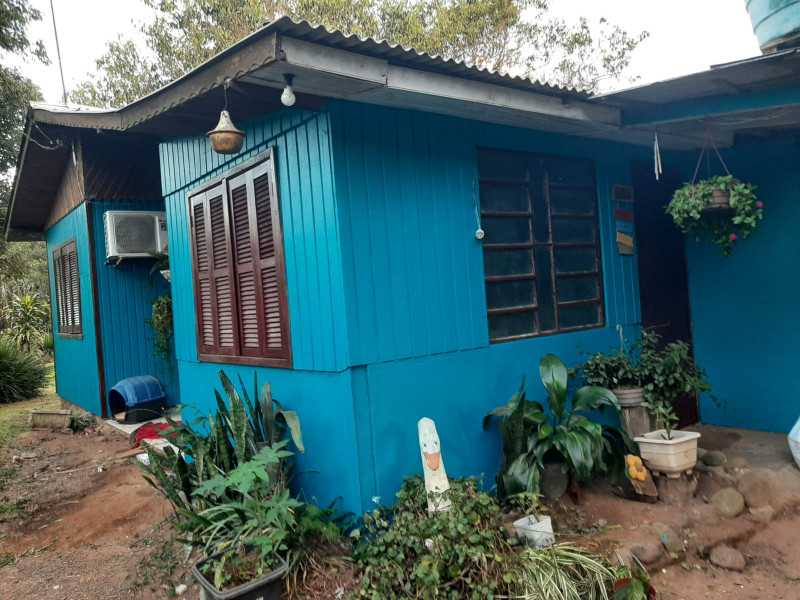 Casa à venda Lomba Grande com 2730m² e 3 quartos por R$ 300.000 - 35975230-1bf7fe63-a25a-4c9a-ab1e-a04ee9dbf0f7.jpeg