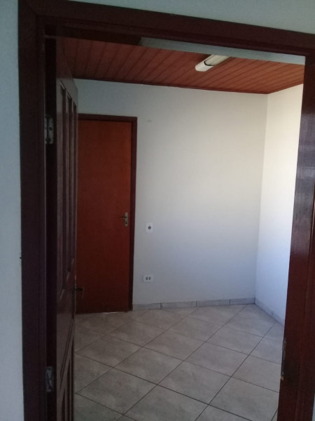 Comercial à venda Jardim Miranda com 250m² e 1 quarto por R$ 450.000 - 395266207-whatsapp-image-2021-06-02-at-09.jpeg