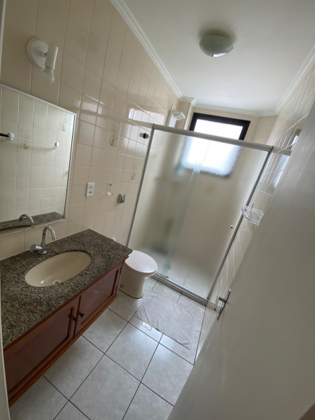Apartamento à venda Vila Assuncao com 54m² e 1 quarto por R$ 265.000 - 1653418858-banheiro.jpeg