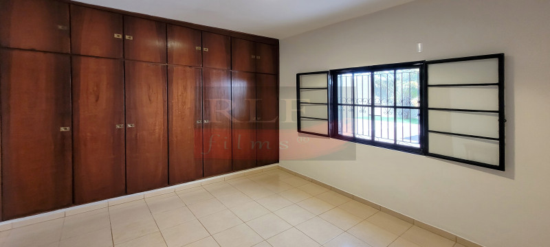 Casa à venda Centro com 425m² e 4 quartos por R$ 1.165.000 - 325956012-21.jpg