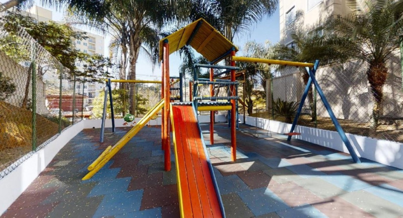 Apartamento à venda Jardim Paris com 45m² e 2 quartos por R$ 260.000 - 1265182770-playground.jpg