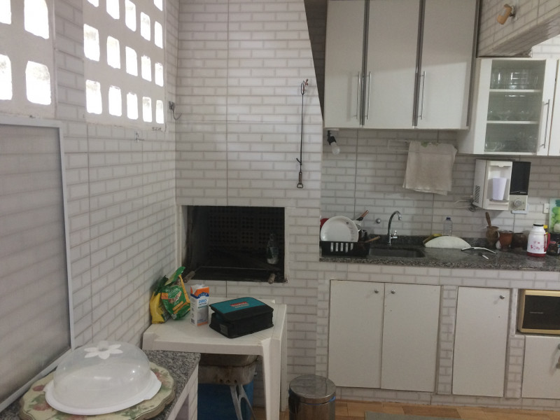 Casa à venda Centro com 123m² e 3 quartos por R$ 560.000 - 2040328810-img-1735.JPG