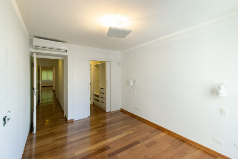 Apartamento à venda Itaim Bibi com 150m² e 3 quartos por R$ 2.180.000 - 1150898706-2-suite-5-easy-resize.jpg