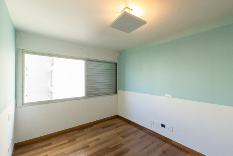 Apartamento à venda Itaim Bibi com 150m² e 3 quartos por R$ 2.180.000 - 453892592-5-quarto2-2-easy-resize.jpg