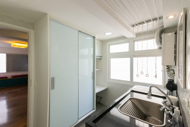 Apartamento à venda Itaim Bibi com 150m² e 3 quartos por R$ 2.180.000 - 744912570-13-area-de-servico-1-easy-resize.jpg