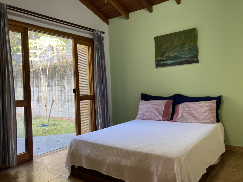 Casa à venda Jardim Novo Embu com 312m² e 5 quartos por R$ 1.790.000 - 1195915559-img-7564.jpeg