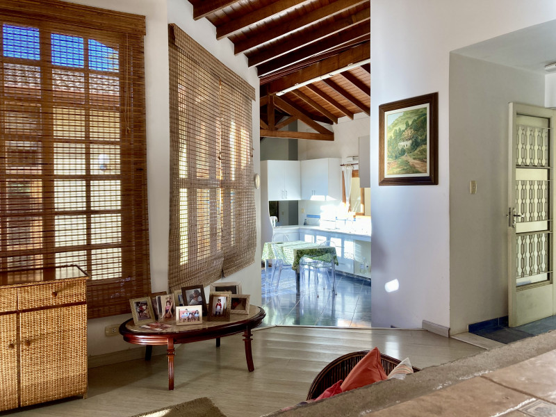 Casa à venda Jardim Novo Embu com 312m² e 5 quartos por R$ 1.790.000 - 1526538448-img-7558.jpeg