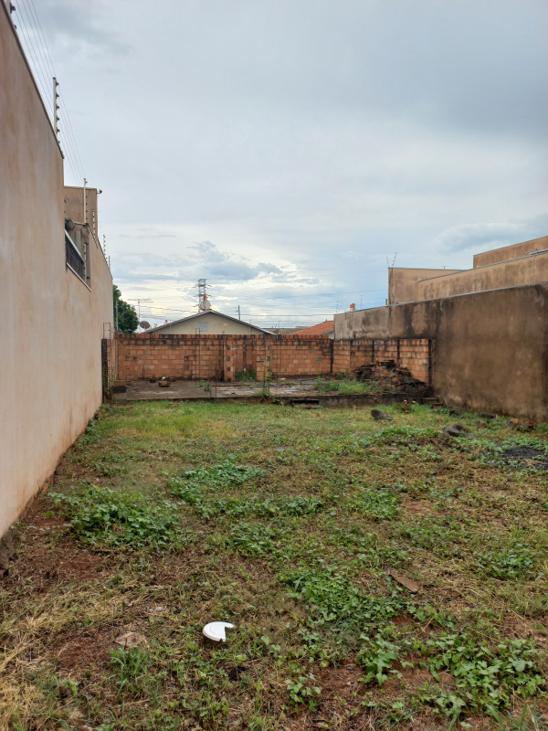 Terreno à venda Jardim Itália II com 250m² e 1 quarto por R$ 90.000 - 2006715906-20221128-154621.jpg