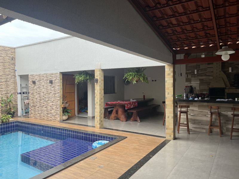 Casa à venda Jardim Gramado com 260m² e 5 quartos por R$ 1.000.000 - 1298942777-image.jpg