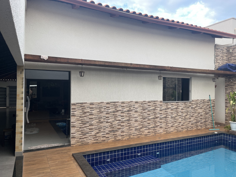 Casa à venda Jardim Gramado com 260m² e 5 quartos por R$ 1.000.000 - 2059546823-image.jpg