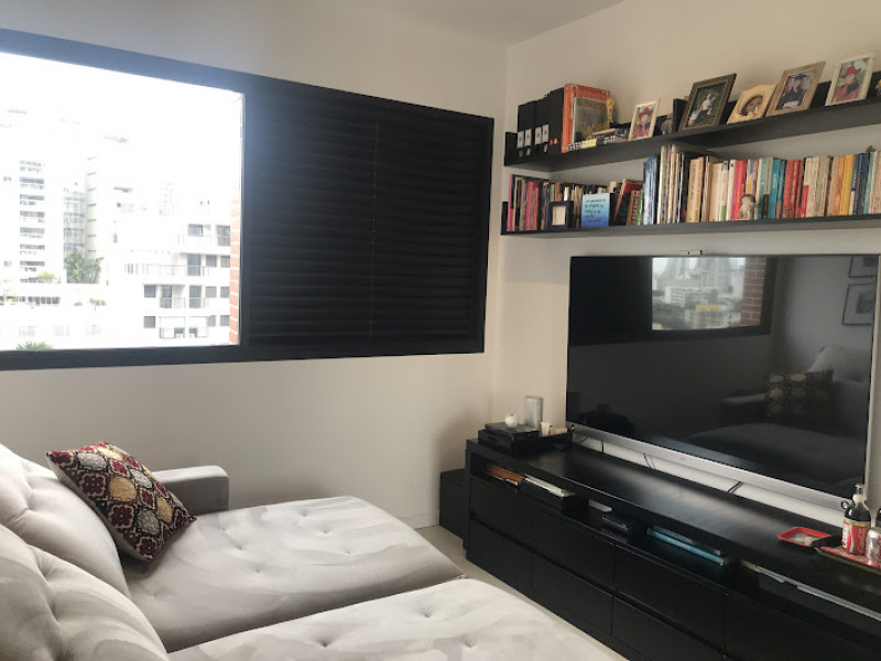 Apartamento à venda Jardim das Bandeiras com 132m² e 3 quartos por R$ 1.700.000 - 1837674041-quarto-tv-1.JPG
