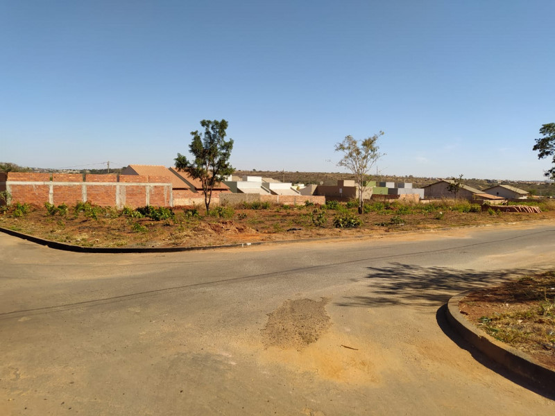 Terreno à venda Res. Recanto de Caldas com 357m² e 1 quarto por R$ 47.000 - 2073256029-recanto-de-caldas-lotes-parcelados-mensais-255-caldas-novas-2.jpeg